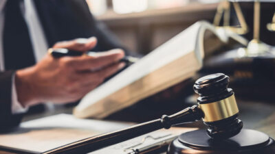 How Personal Injury Lawyers Advocate for Victims of Negligence