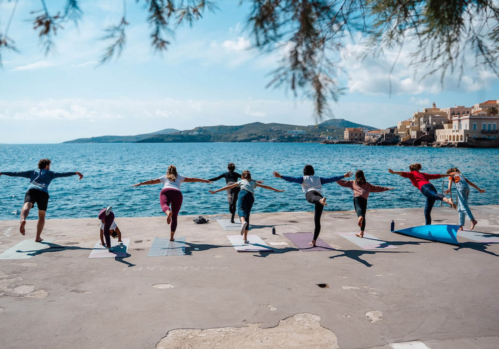 Smart Global Living Plans for Families Moving Abroad