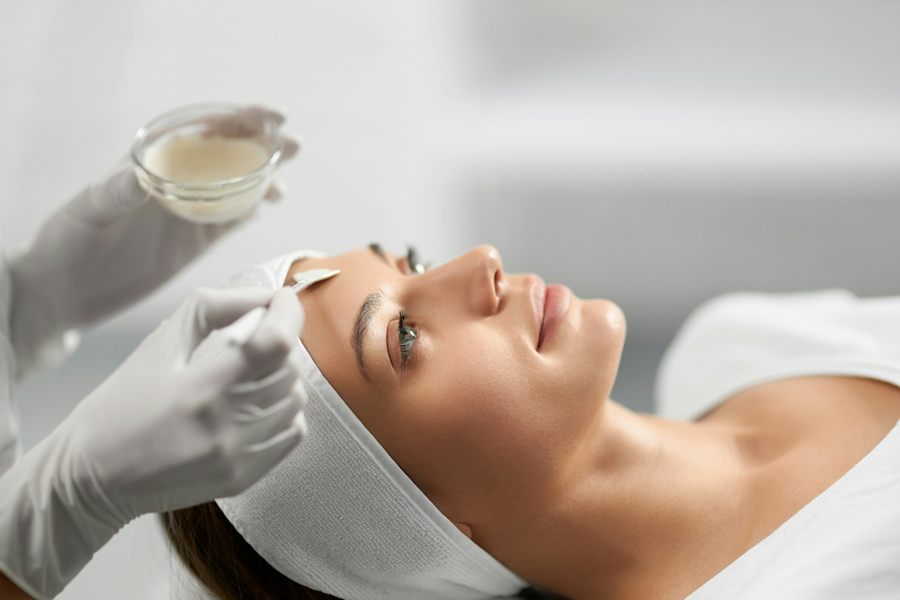 5 Key Considerations Before Your First Facial Enhancement Treatment