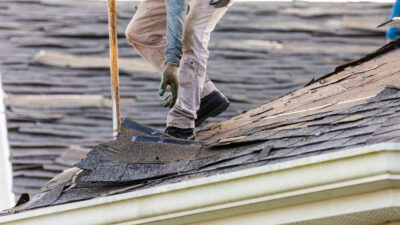 How Roofing Companies in Chantilly Restore Architectural Shingles After Storm Damage
