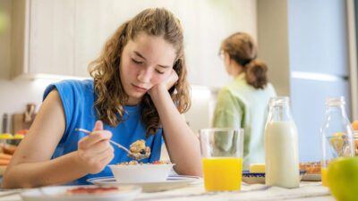 Signs Someone May Need Eating Disorder Treatment
