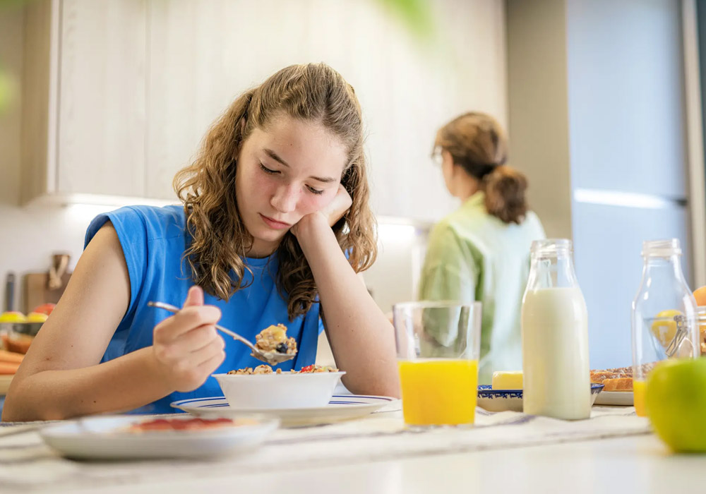 Signs Someone May Need Eating Disorder Treatment