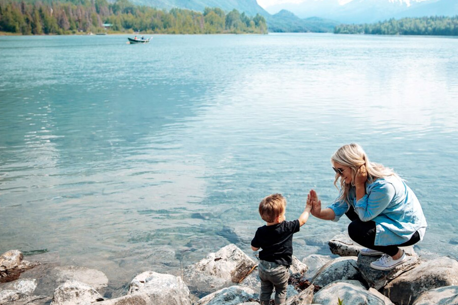 Top Tips for a Fun and Stress Free Family Vacation in Alaska