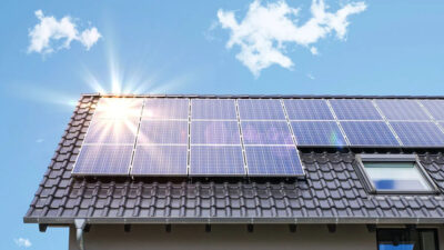 What Homeowners Should Expect During a Solar Panel Roof Upgrade in North Port