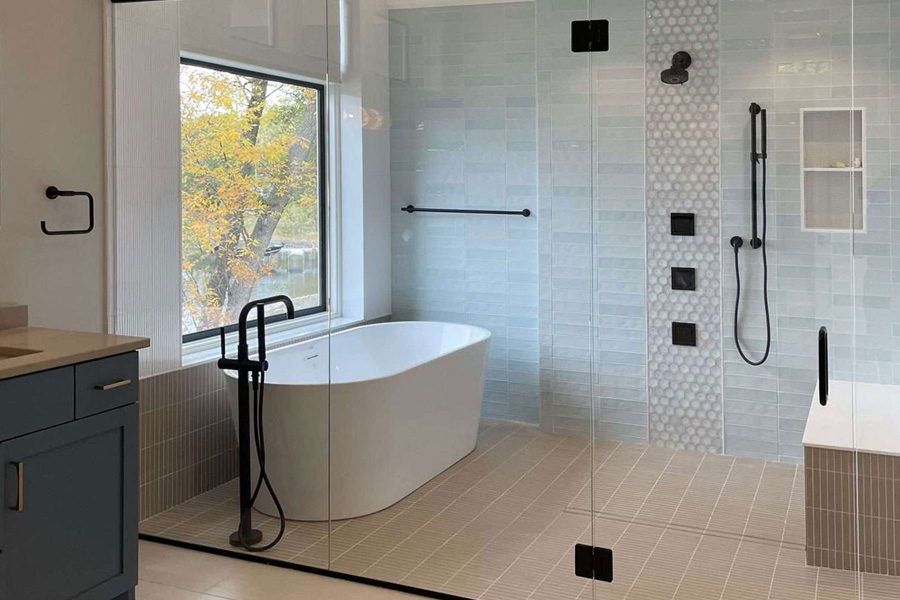White Bear Lake Homeowner Guide to Shower Door Replacement