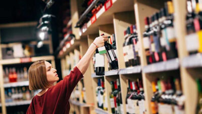 Benefits of Finding a Liquor Store Open Late for Your Last Minute Purchases
