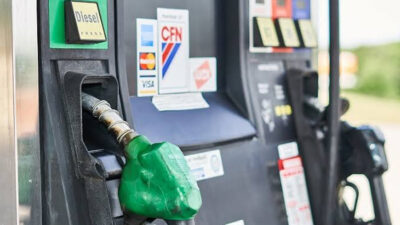 How a StarCard Fuel Card Can Help Simplify Fuel Expense Tracking