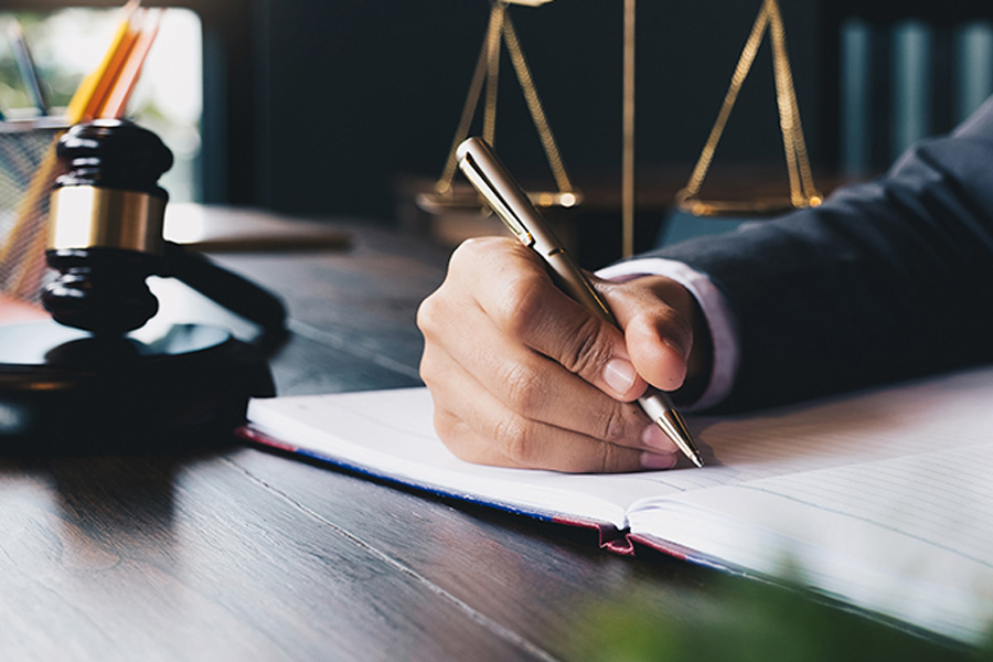 How to Choose the Right Mesothelioma Attorney for Your Case