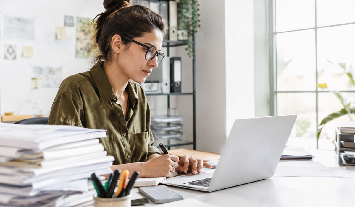 How to Transition Your Office to a Paperless Workflow Without the Chaos