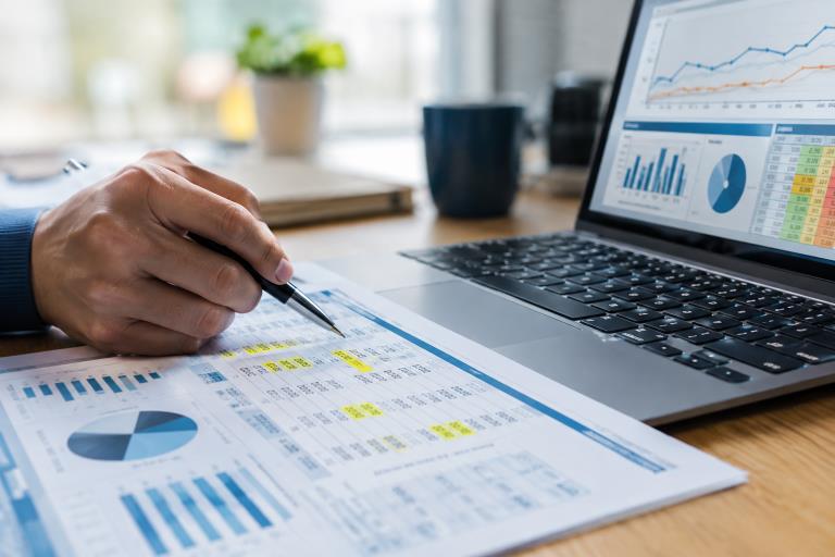 Smarter Credit Risk Processes for Financial Services Teams