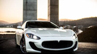 Why Supercar Rentals Are Becoming a Miami Vacation Experience
